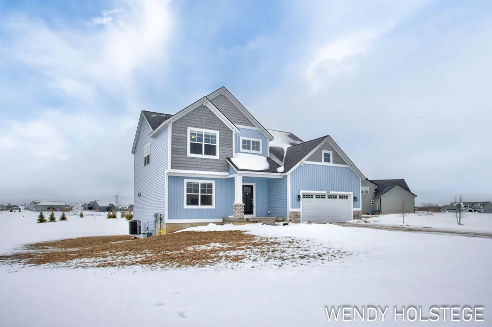 12713 Ridgedale Drive Allendale Charter Township, MI 49401