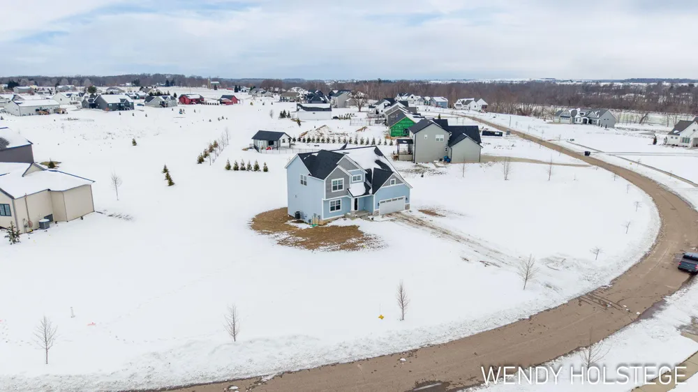 12713 Ridgedale Drive Allendale Charter Township, MI 49401