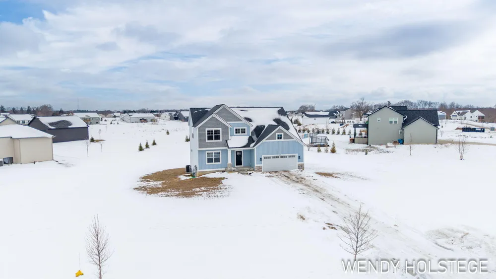 12713 Ridgedale Drive Allendale Charter Township, MI 49401