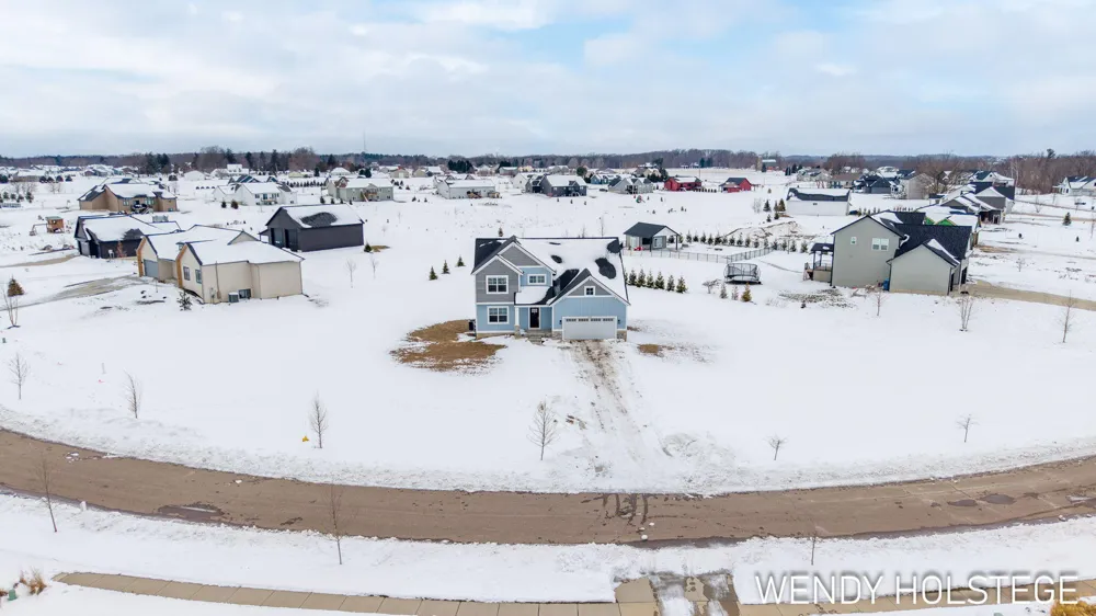 12713 Ridgedale Drive Allendale Charter Township, MI 49401