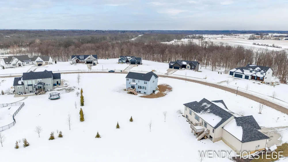12713 Ridgedale Drive Allendale Charter Township, MI 49401