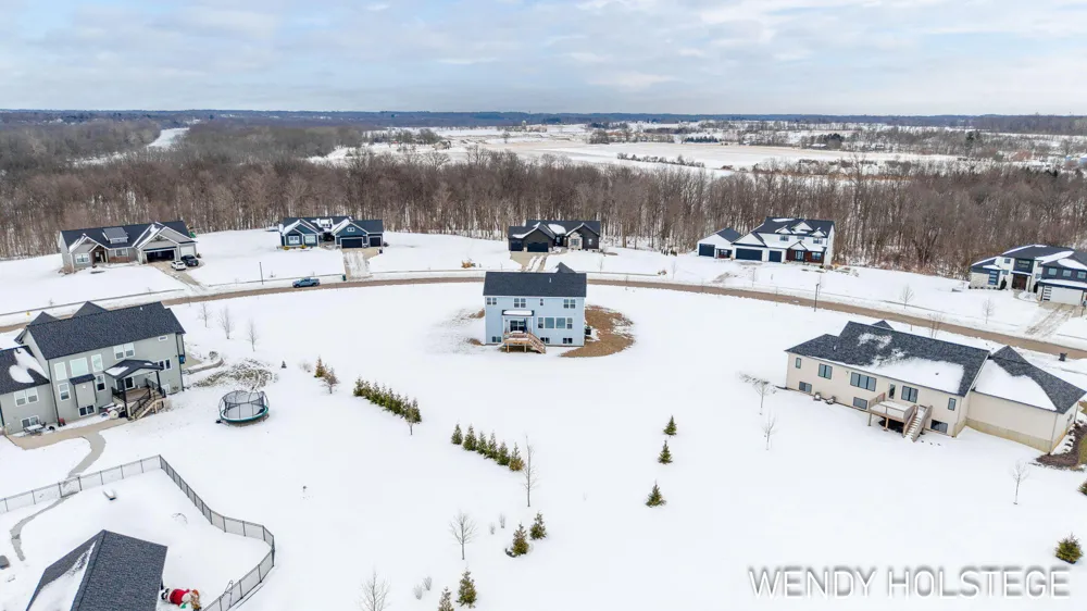 12713 Ridgedale Drive Allendale Charter Township, MI 49401
