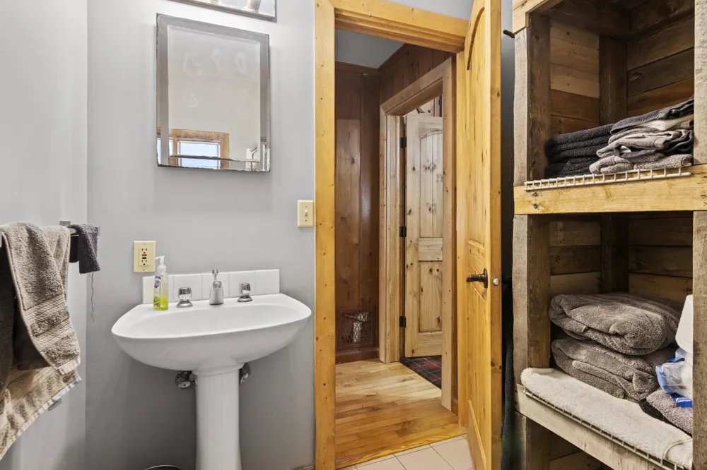 14221 Torch River Road Milton Township, MI 49676