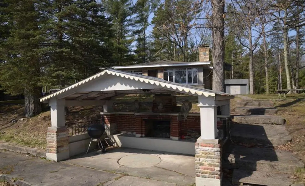 14221 Torch River Road Milton Township, MI 49676