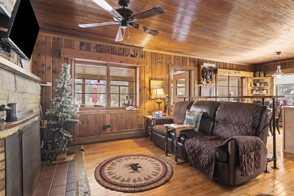14221 Torch River Road Milton Township, MI 49676