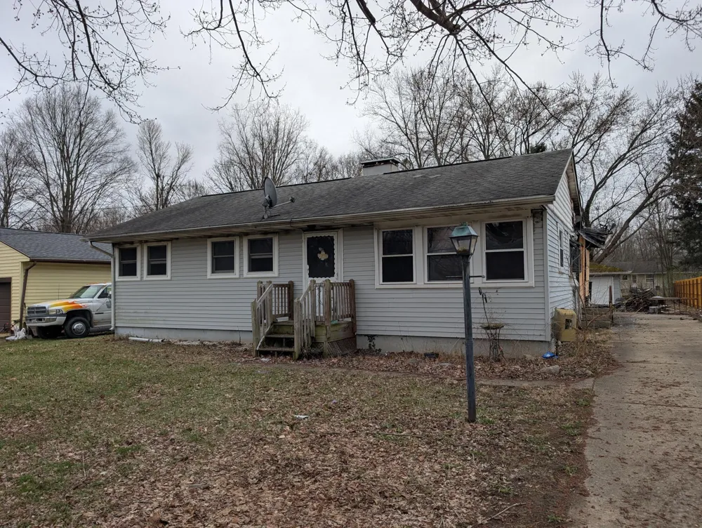 109 Bradley Drive Blackman Charter Township, MI 49201