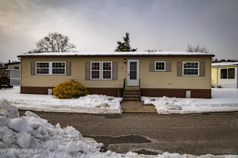 115 Douglas Drive