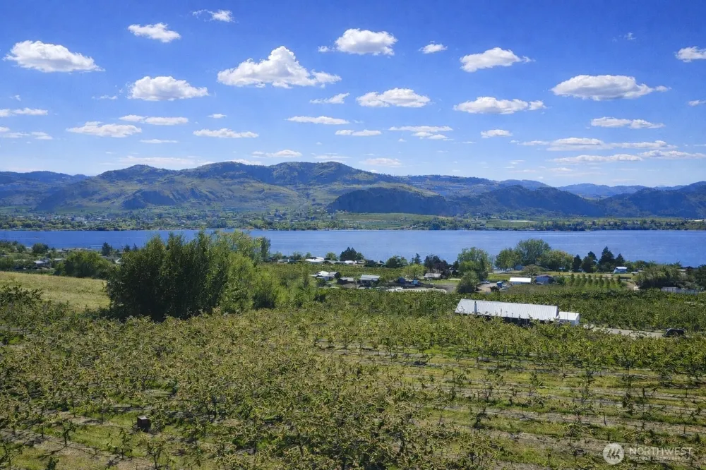 82 TBD Eastlake Road Oroville, WA 98844