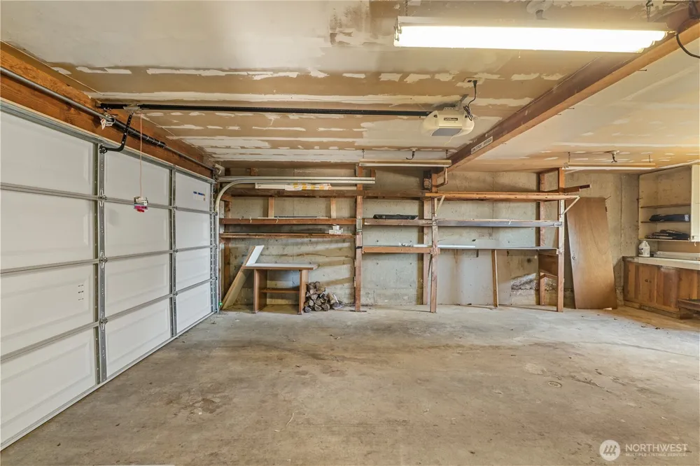 209 W Chenault Avenue Hoquiam, WA 98550