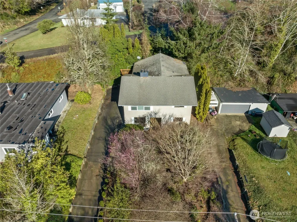 209 W Chenault Avenue Hoquiam, WA 98550