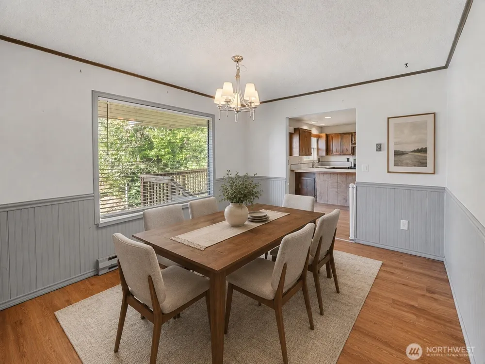 209 W Chenault Avenue Hoquiam, WA 98550
