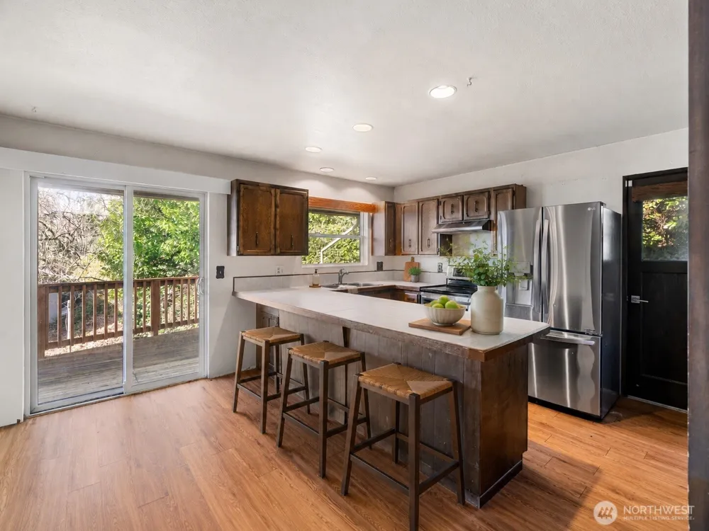 209 W Chenault Avenue Hoquiam, WA 98550
