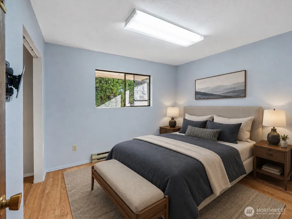 209 W Chenault Avenue Hoquiam, WA 98550