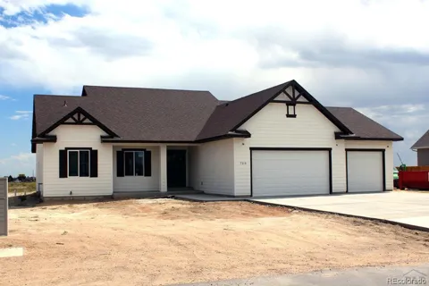 866 E Snyder Drive