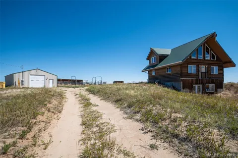 1212 S County Road 185