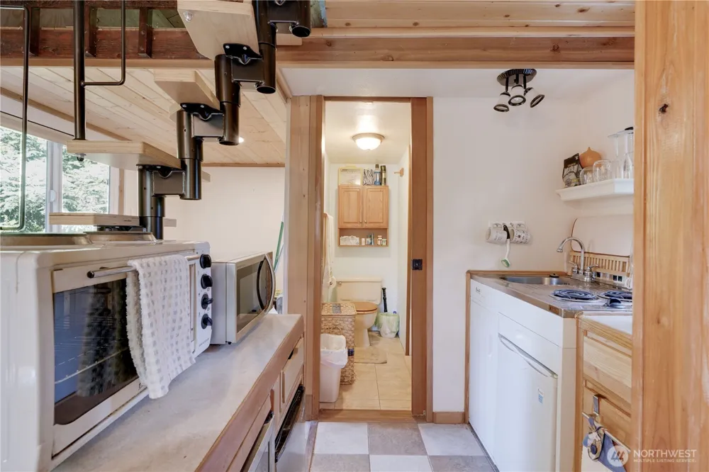 3408 239th Place Ocean Park, WA 98640
