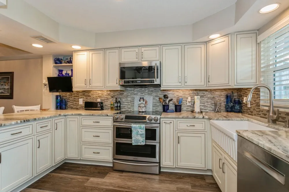 9166 BLIND PASS ROAD St Pete Beach, FL 33706