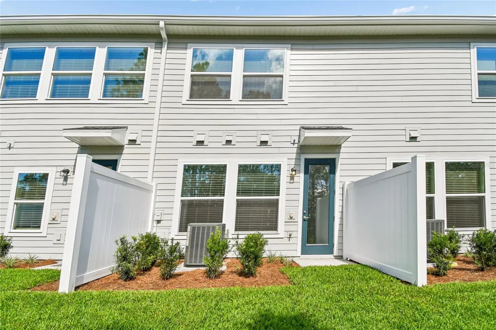 1124 WILD CREST LANE Daytona Beach, FL 32117