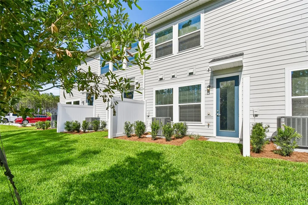 1124 WILD CREST LANE Daytona Beach, FL 32117
