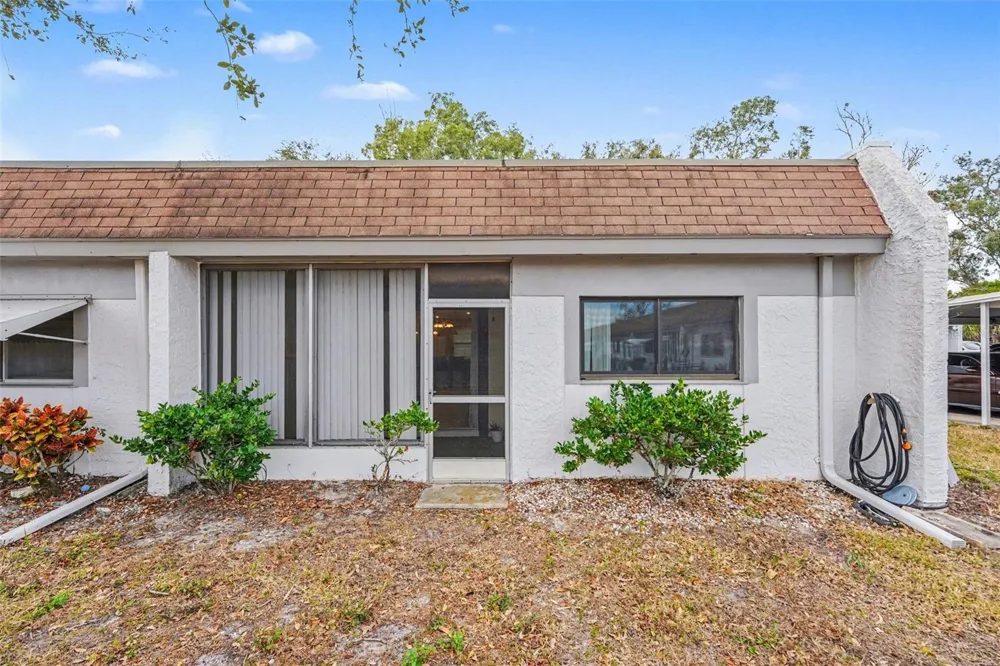 4800 LAKE VILLA DRIVE Clearwater, FL 33762