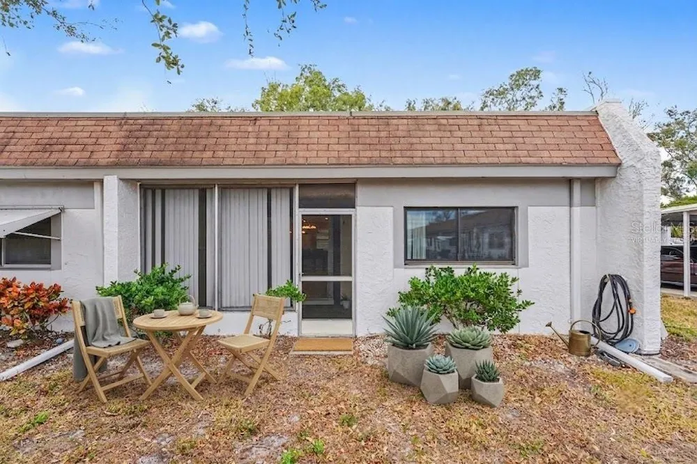 4800 LAKE VILLA DRIVE Clearwater, FL 33762