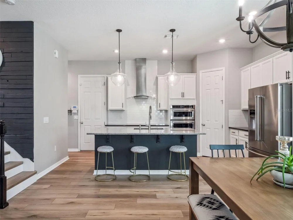 2259 WHITE FEATHER LOOP Oakland, FL 34787