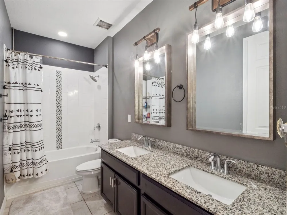 2259 WHITE FEATHER LOOP Oakland, FL 34787