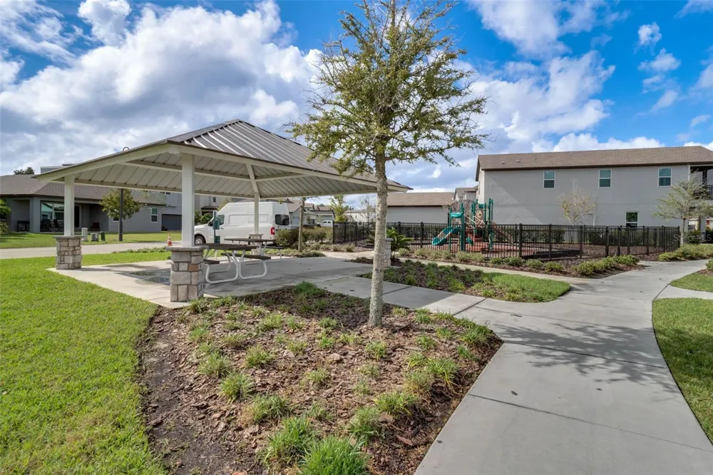2259 WHITE FEATHER LOOP Oakland, FL 34787