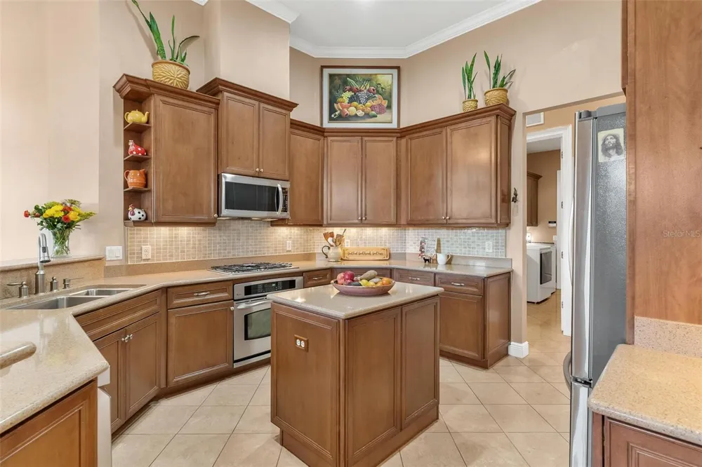 26309 SAN GABRIEL Howey In The Hills, FL 34737