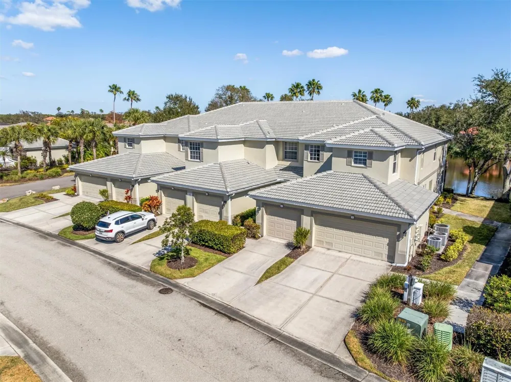 3322 GRAND VISTA COURT #203 Port Charlotte, FL 33953