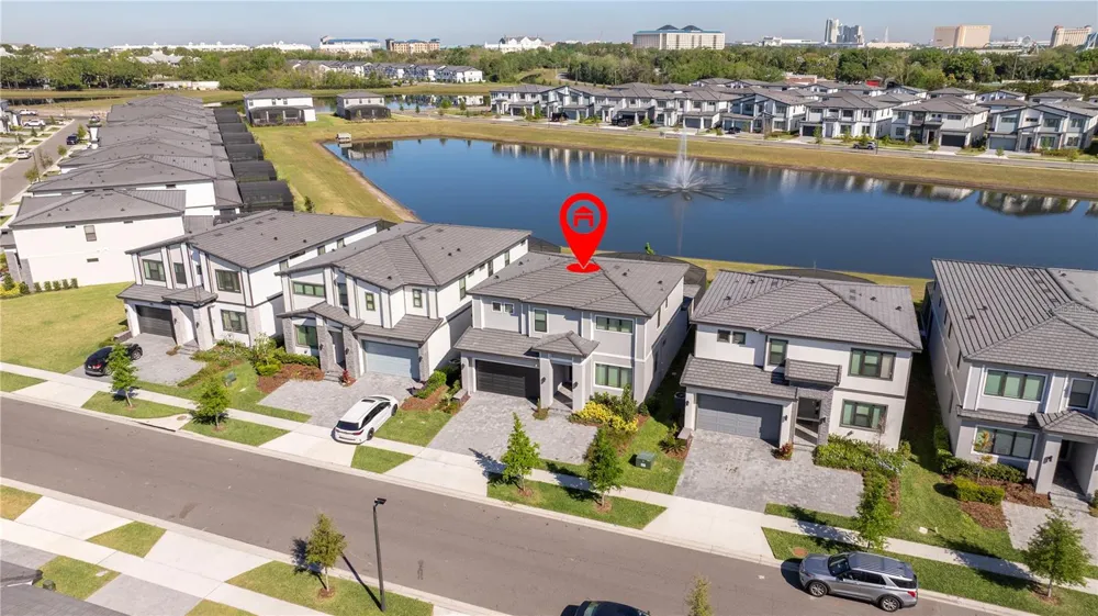 5860 HIGH SEAS DRIVE Orlando, FL 32821