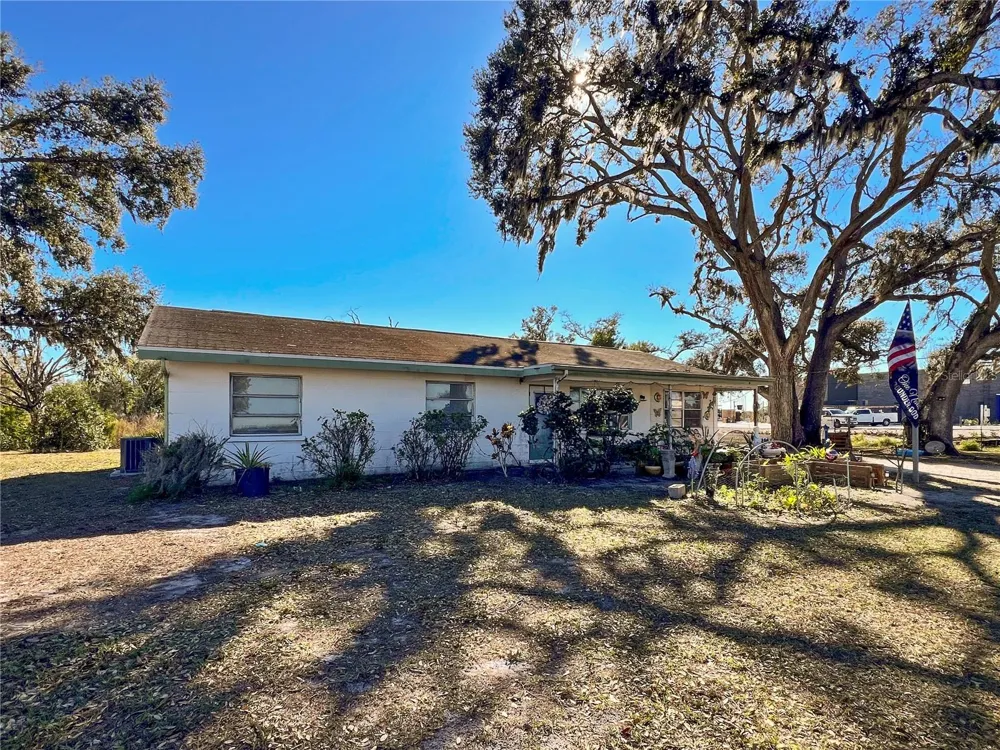2519 MOCCASIN WALLOW ROAD Palmetto, FL 34221