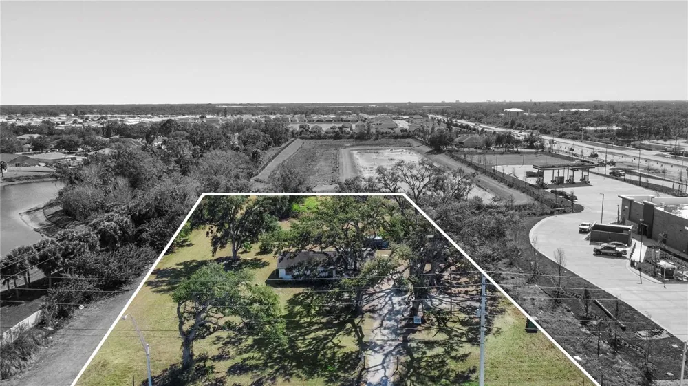 2519 MOCCASIN WALLOW ROAD Palmetto, FL 34221