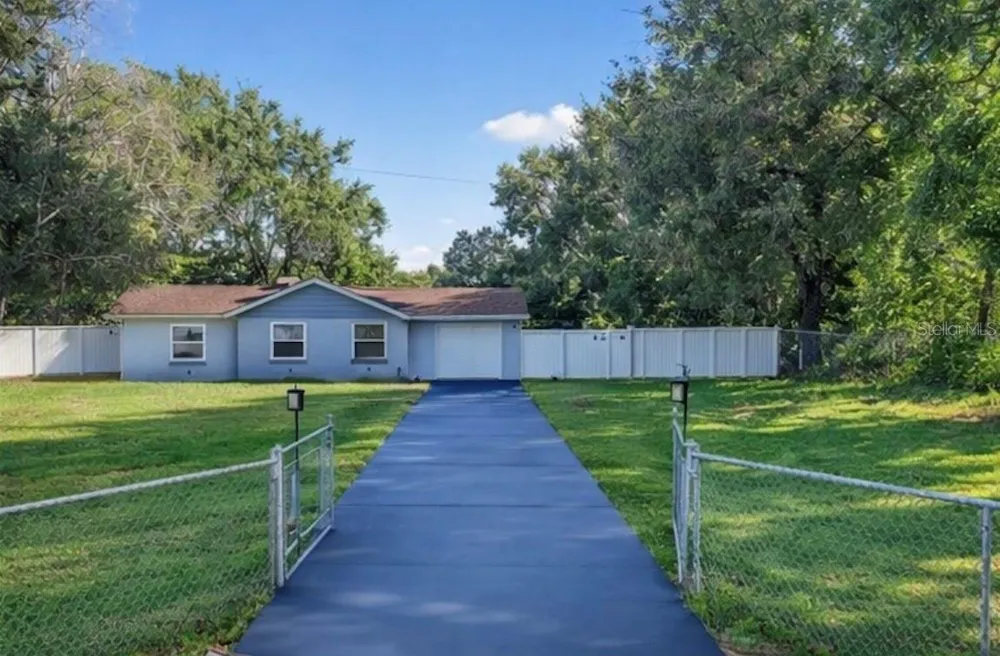 3536 EAGLES NEST ROAD Fruitland Park, FL 34731