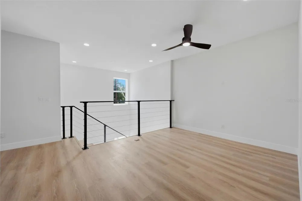 6805 S ELEMETA STREET Tampa, FL 33616