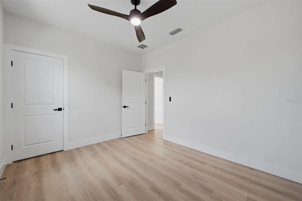 6805 S ELEMETA STREET Tampa, FL 33616