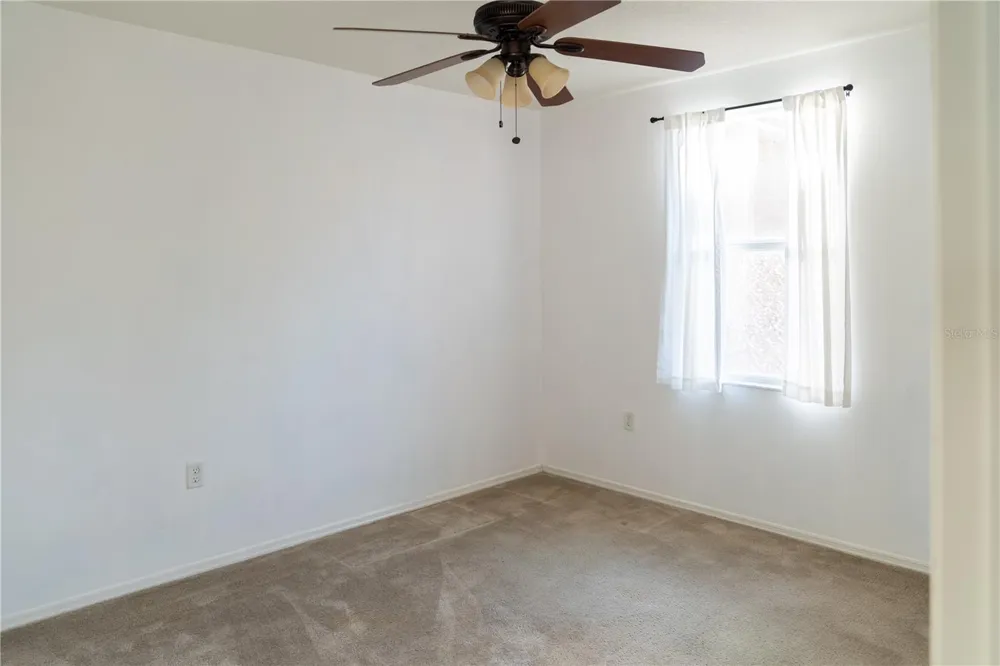 3733 EAGLE PRESERVE POINT Sanford, FL 32773