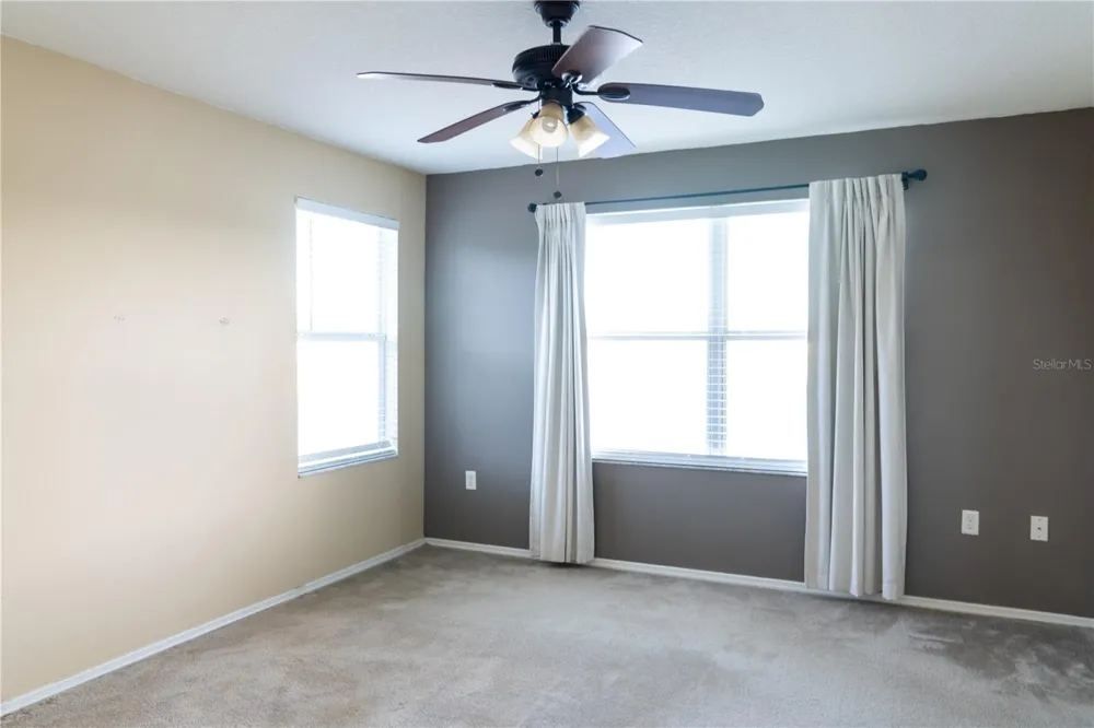 3733 EAGLE PRESERVE POINT Sanford, FL 32773