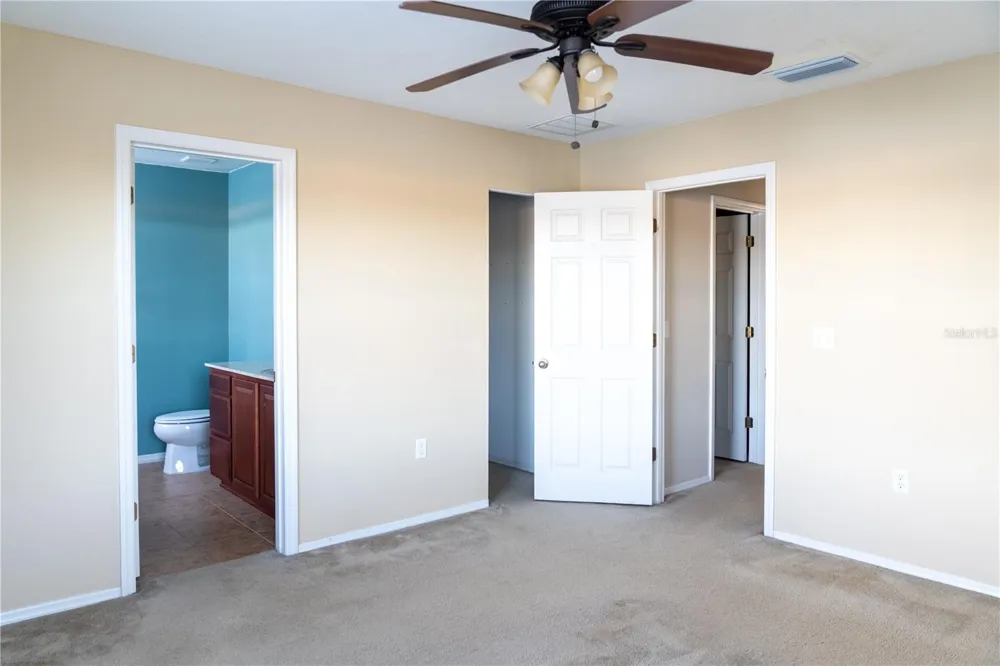 3733 EAGLE PRESERVE POINT Sanford, FL 32773