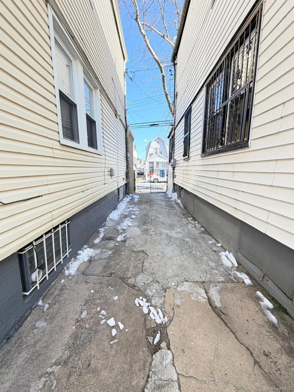 9726 133rd Street Richmond Hill S., NY 11419
