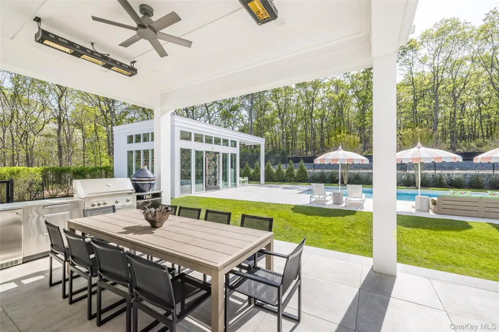 1552 Deerfield Road Water Mill, NY 11976