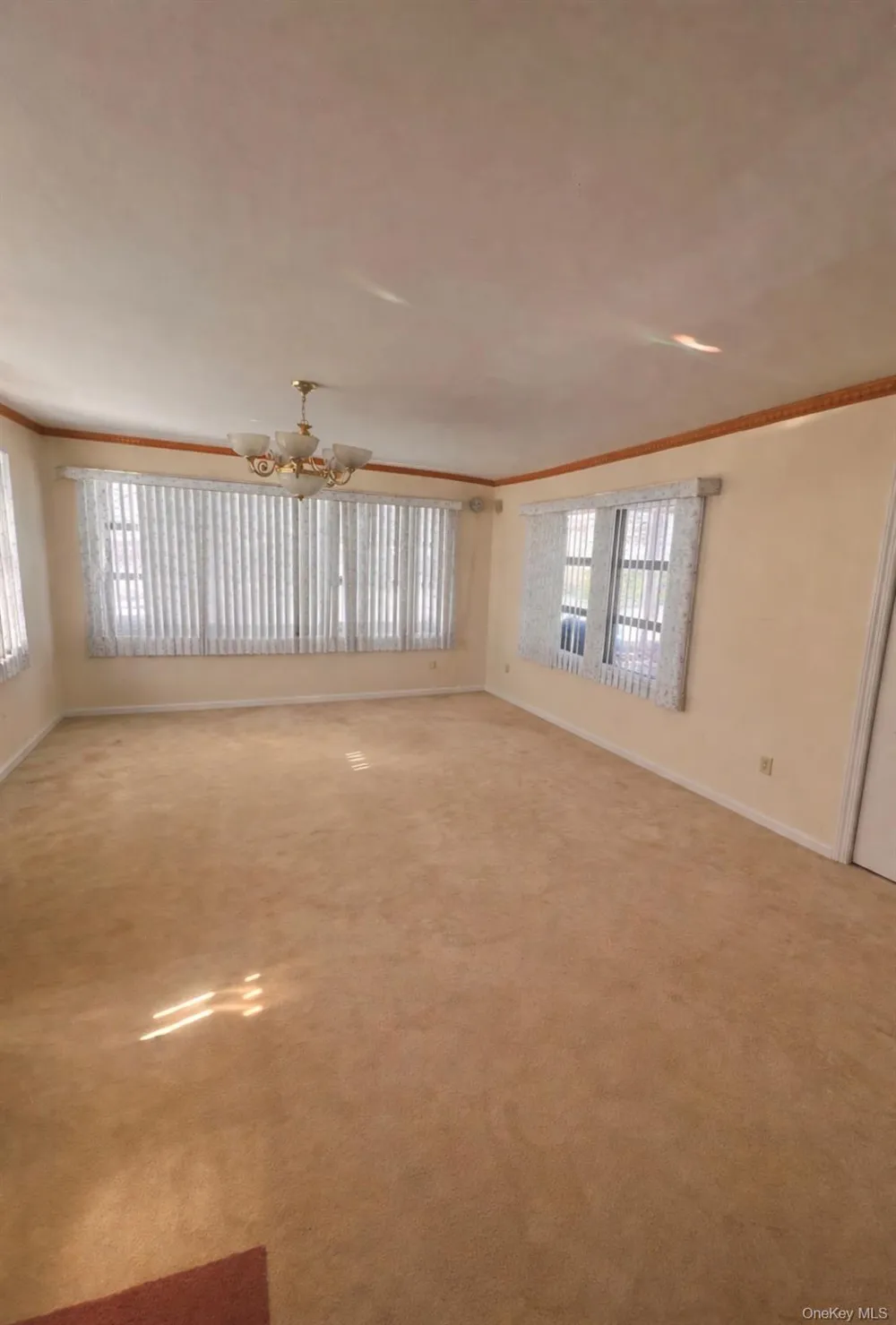 122 Rockaway Parkway Valley Stream, NY 11580