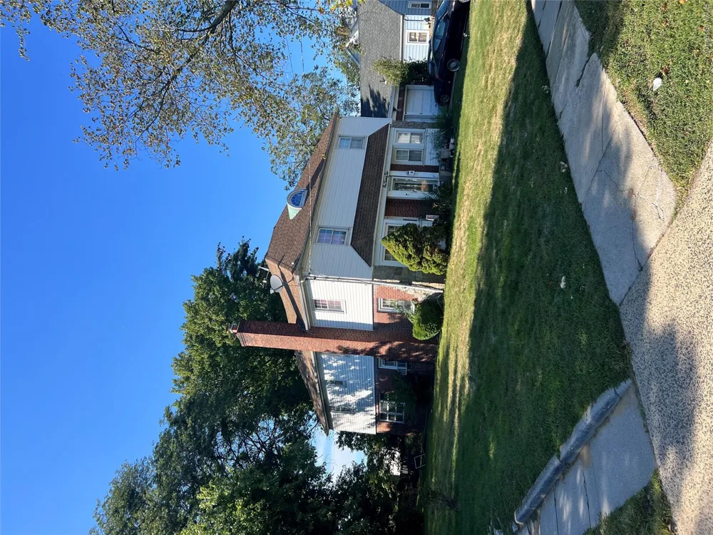 122 Rockaway Parkway Valley Stream, NY 11580