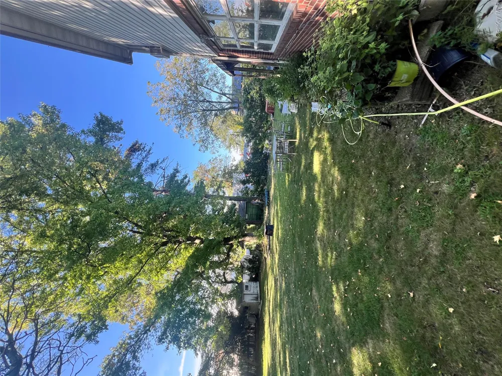 122 Rockaway Parkway Valley Stream, NY 11580