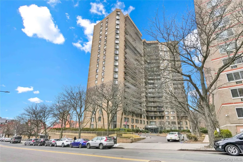 138-35 Elder Avenue #6B