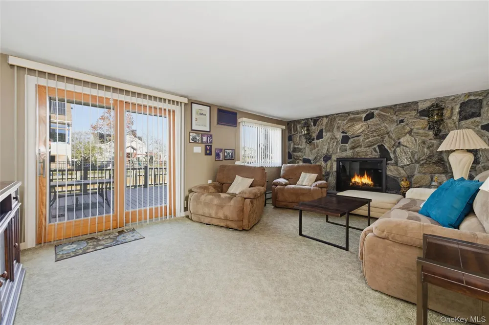 613 Smith Place Oceanside, NY 11572