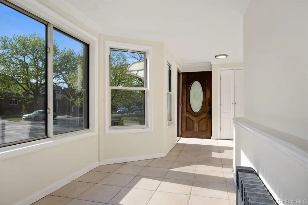 73-33 188th Street Fresh Meadows, NY 11366