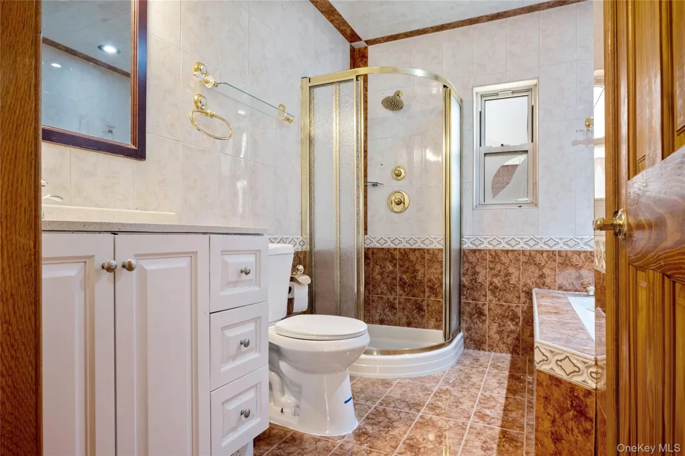 73-33 188th Street Fresh Meadows, NY 11366