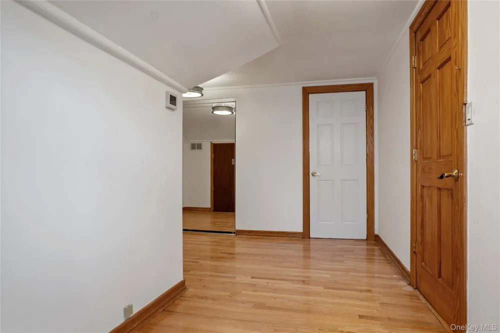 73-33 188th Street Fresh Meadows, NY 11366