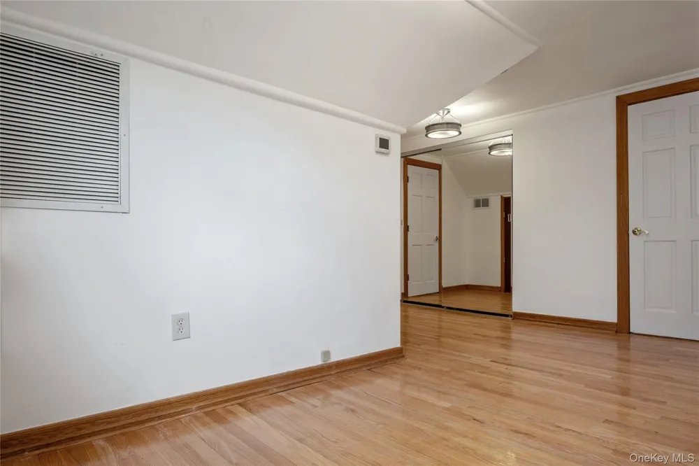 73-33 188th Street Fresh Meadows, NY 11366